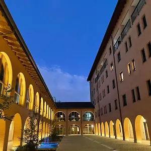 Хостел Corte Milano, Роццано