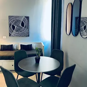 Ungheria Ottantaquattro Bed and breakfast Palermo