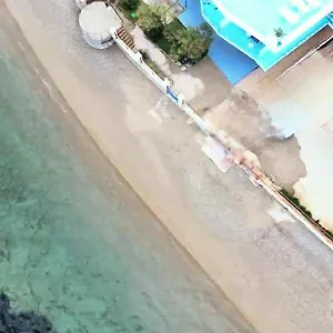 Blue Life, Sea-luxury On The Between Palermo And Cefalu' Gasthuis
